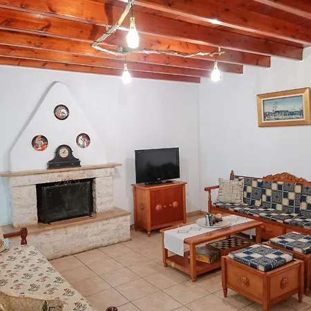 Mikros Paradisos Pelion بيت للعطل *