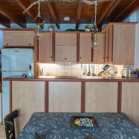 Mikros Paradisos Pelion * Agios Vlasios (Thessalia)