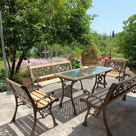 Mikros Paradisos Pelion بيت للعطل