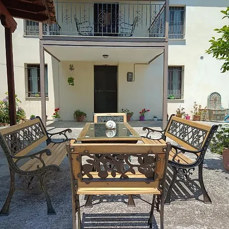 Mikros Paradisos Pelion بيت للعطل Áyios Vlásios