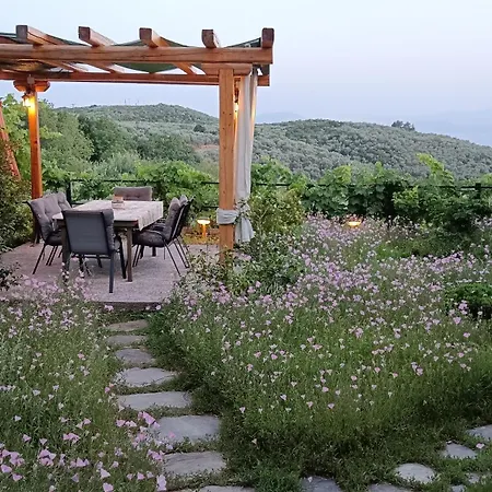 Mikros Paradisos Pelion * Agios Vlasios (Thessalia)