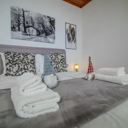 Mikros Paradisos Pelion بيت للعطل Áyios Vlásios