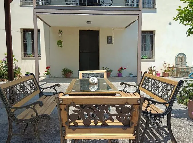 Mikros Paradisos Pelion Semesterbostad Áyios Vlásios