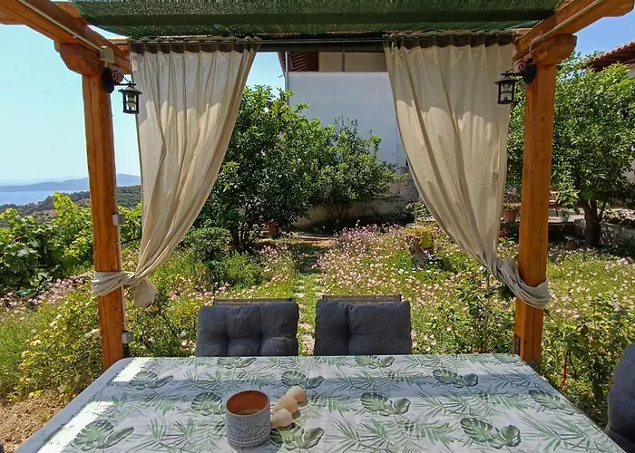 Mikros Paradisos Pelion Semesterbostad